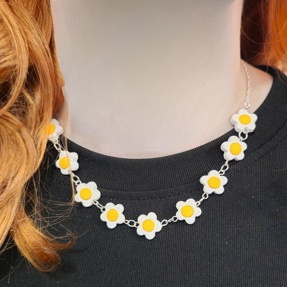 Daisy Chain Necklace