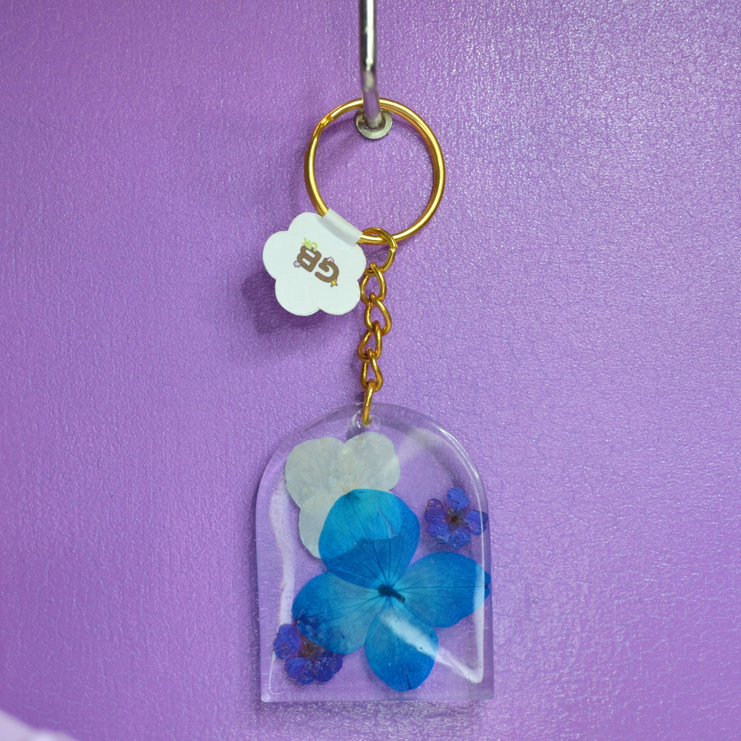 Flower Embedded Arch Resin Keyring - Various Colours Available