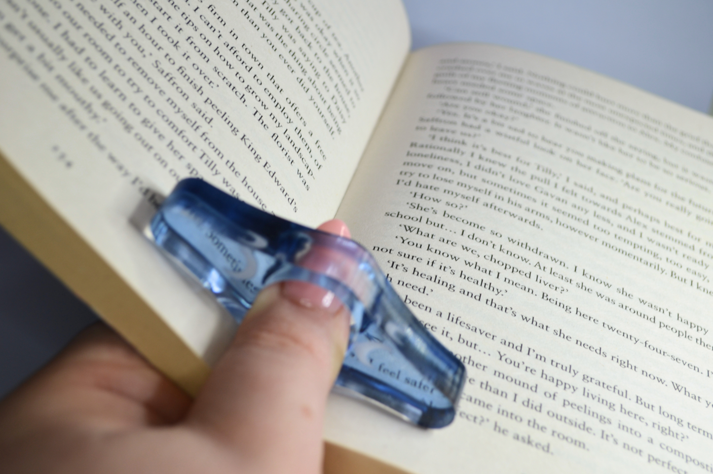 Celestial Moon Resin Page Holder