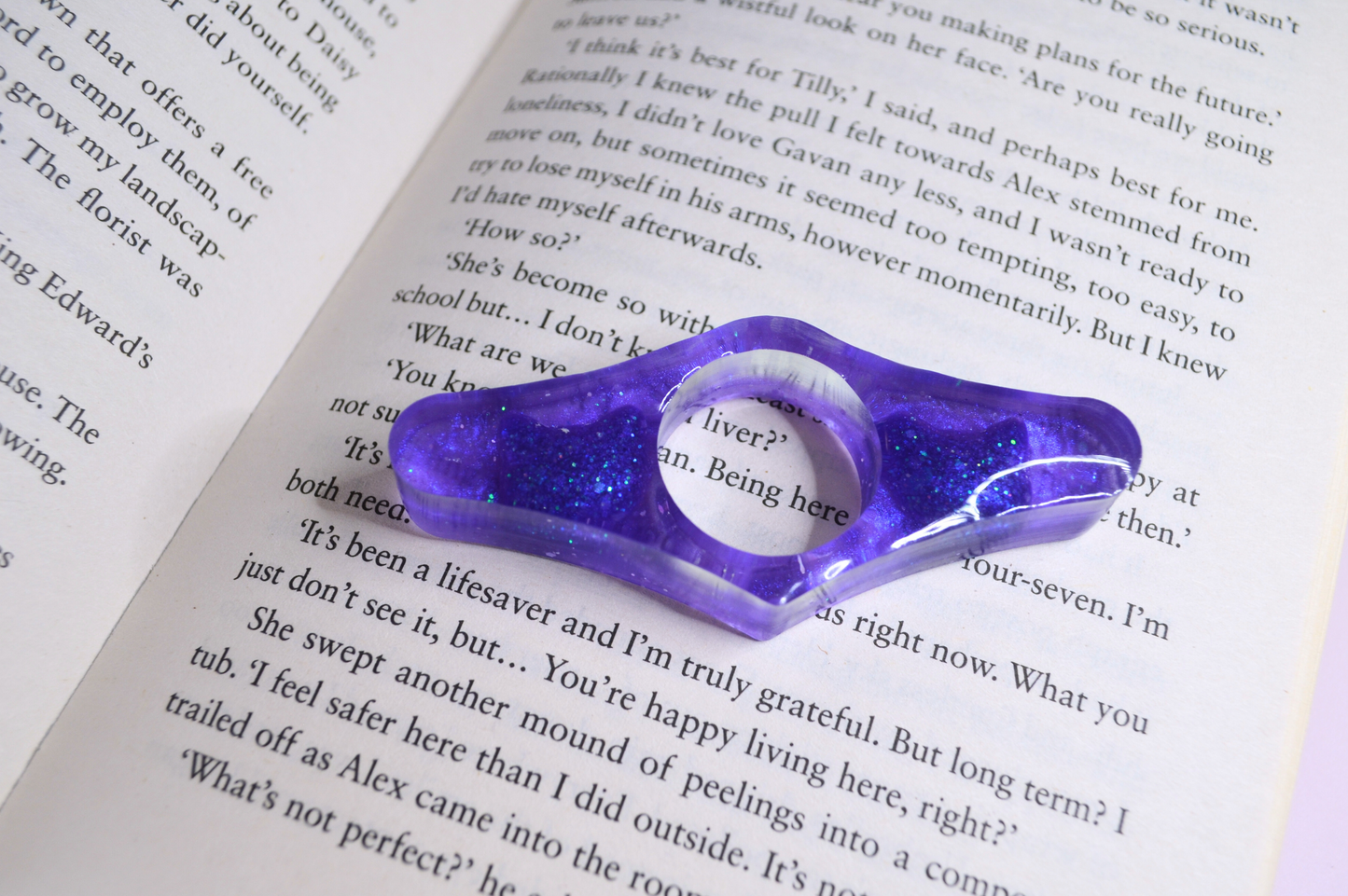 Glitter Cat Purple Resin Page Holder